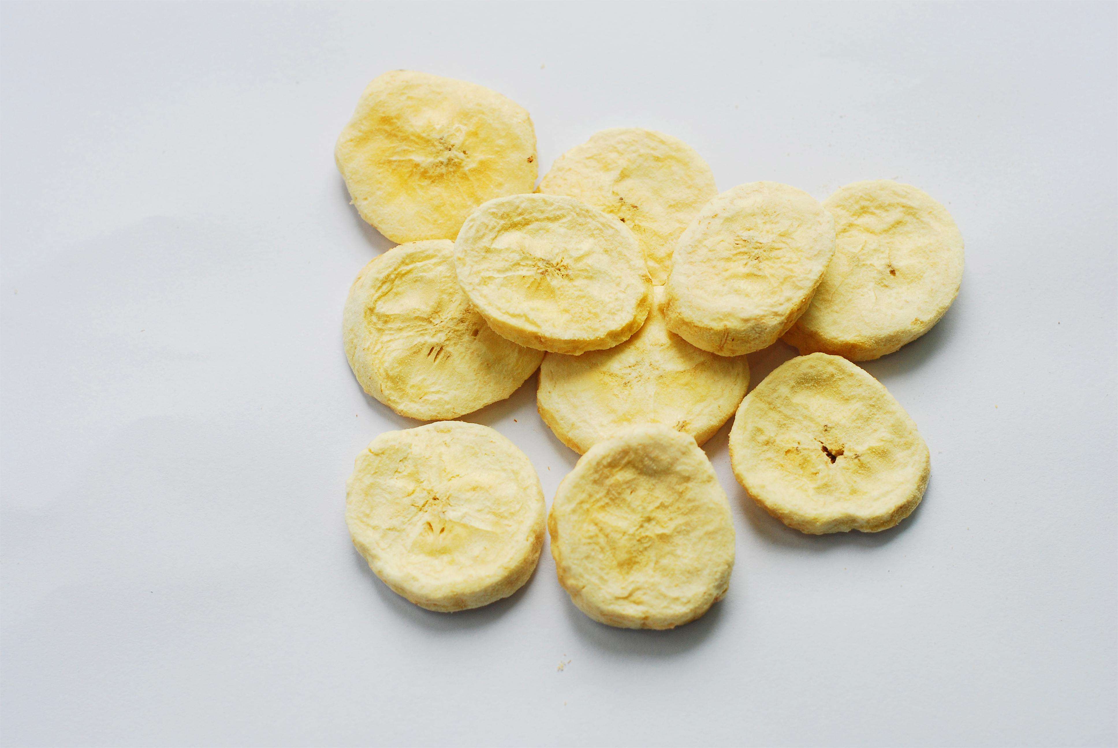 网红香蕉干--由高州遁地雷香蕉制作而成，10斤新鲜香蕉制作出一斤干|高州|香蕉|香蕉干_新浪新闻